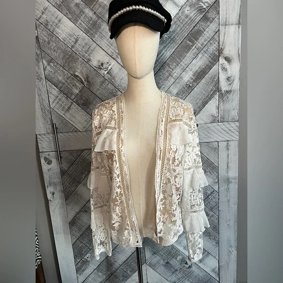 WILLOW & CLAY  LACE AND RUFFLE OPEN JACKET SIZE M/L - Picture 2 of 6